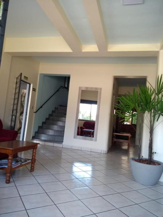 Hotel Paineiras Уругуаяна Екстериор снимка